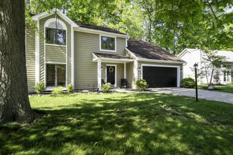 7217 Wood Meadows Lane Fort Wayne IN 46835