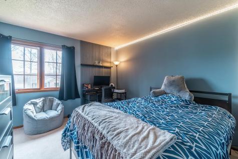 7217 Wood Meadows Lane Fort Wayne IN 46835