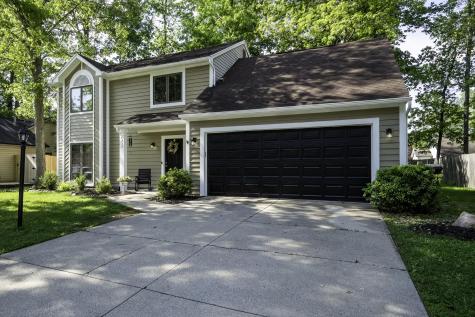 7217 Wood Meadows Lane Fort Wayne IN 46835