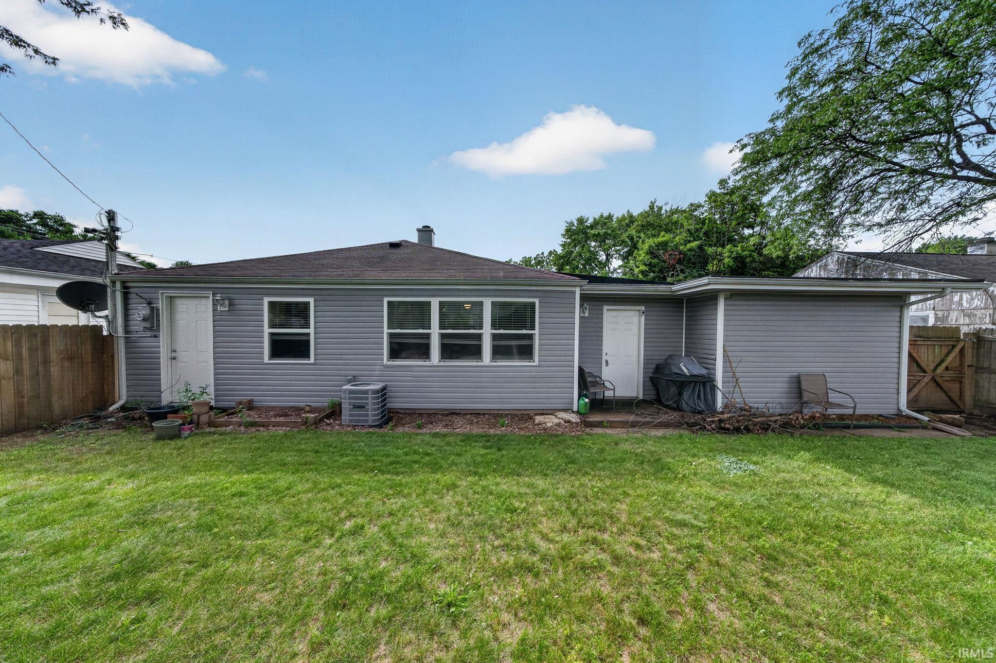 410 Preston Drive South Bend IN 46615