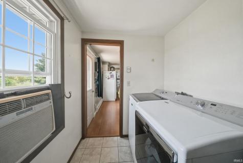 1100 W 1200 N Ossian IN 46777