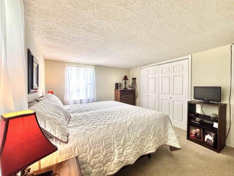6192 E State Road 14 Highway Rochester IN 46975