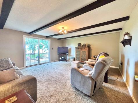 6192 E State Road 14 Highway Rochester IN 46975