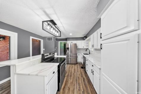 1204 Orchard Drive Covington IN 47932