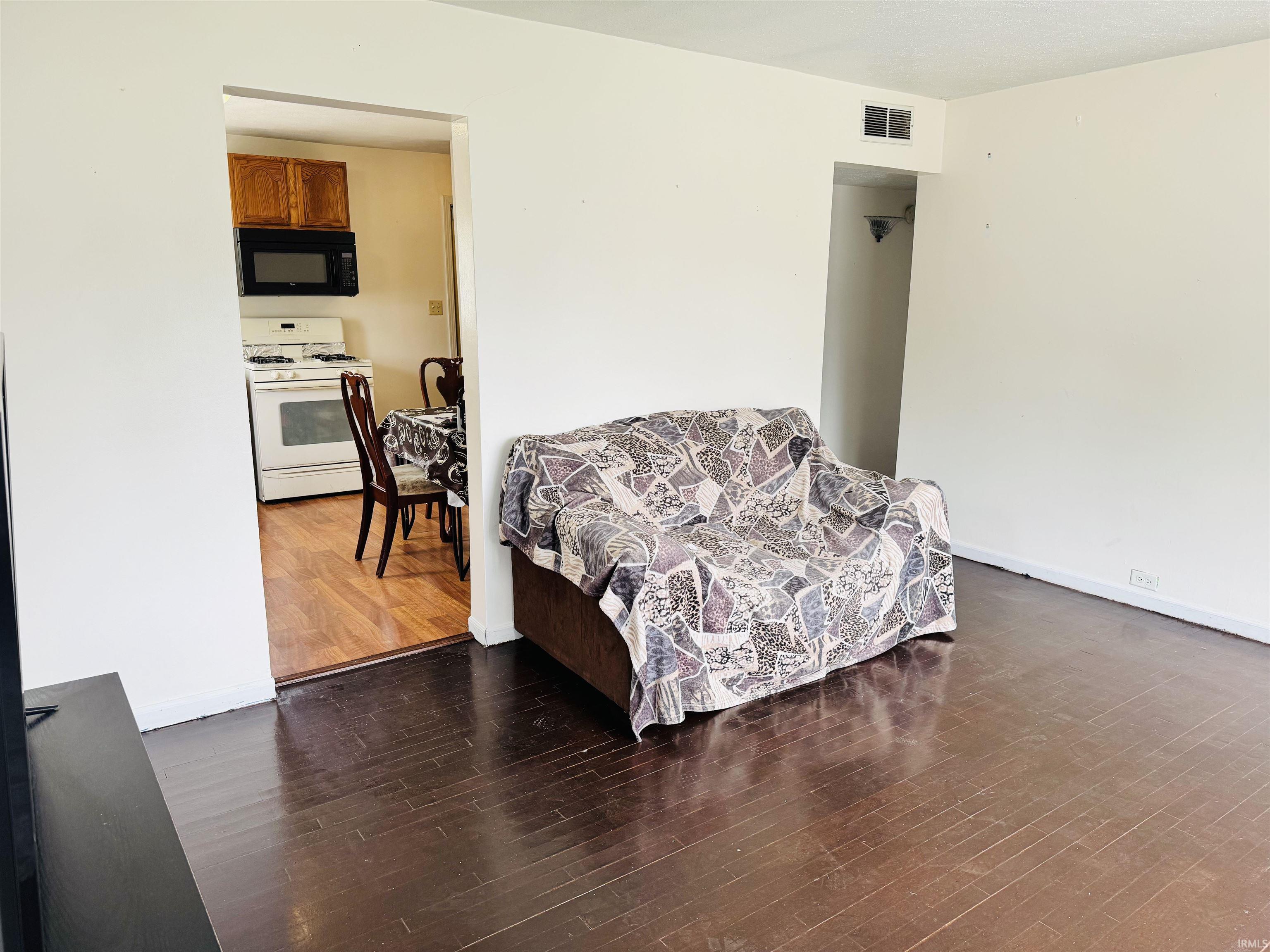 4507 Silver Lane South Bend IN 46619