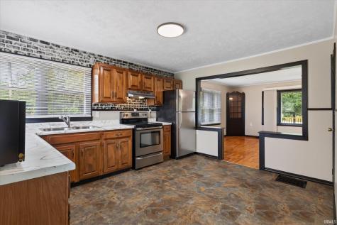14027 N Us 231 Highway Odon IN 47562
