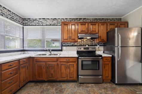 14027 N Us 231 Highway Odon IN 47562