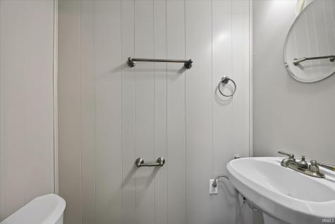 14027 N Us 231 Highway Odon IN 47562