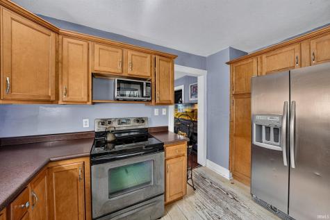 928 Oakland Street South Bend IN 46615