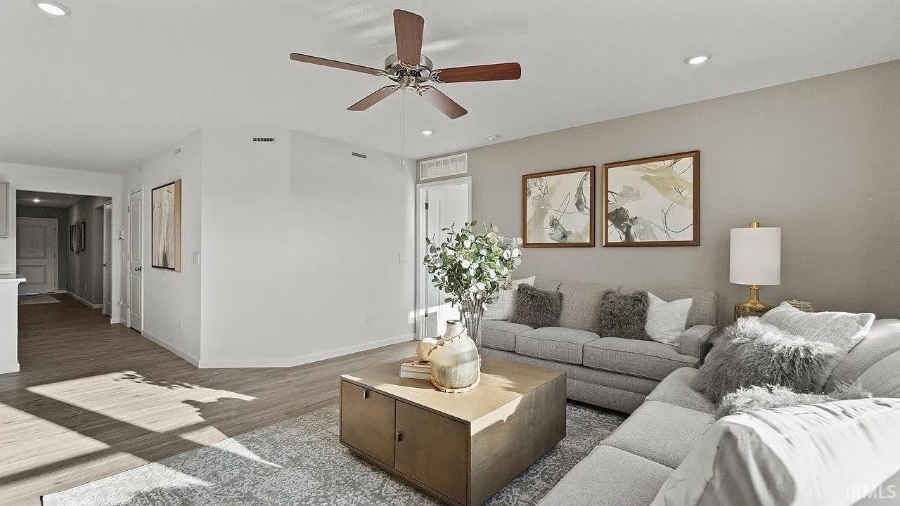 1221 Greensburg Drive Warsaw IN 46582