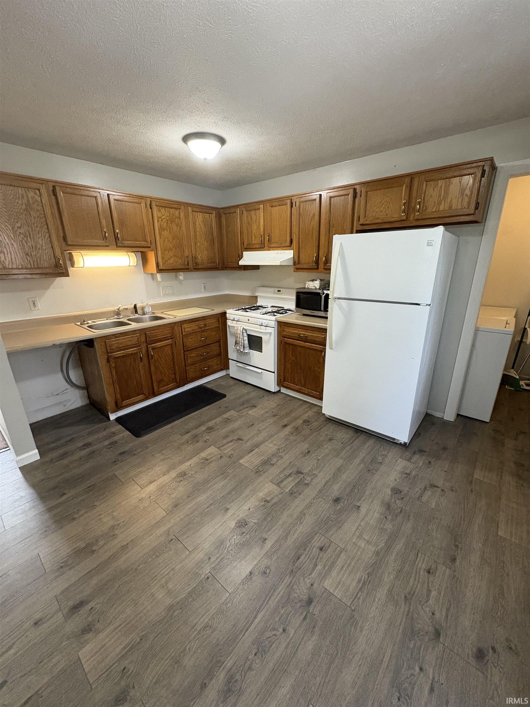 10365 Sunset Lane Osceola IN 46561