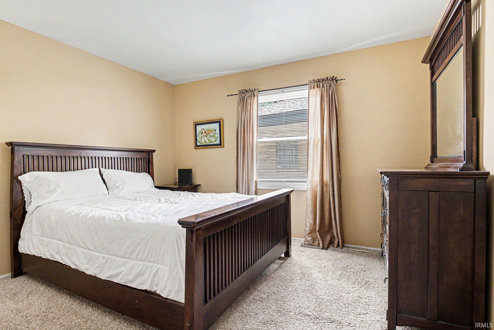 121 S Twyckenham Drive South Bend IN 46617