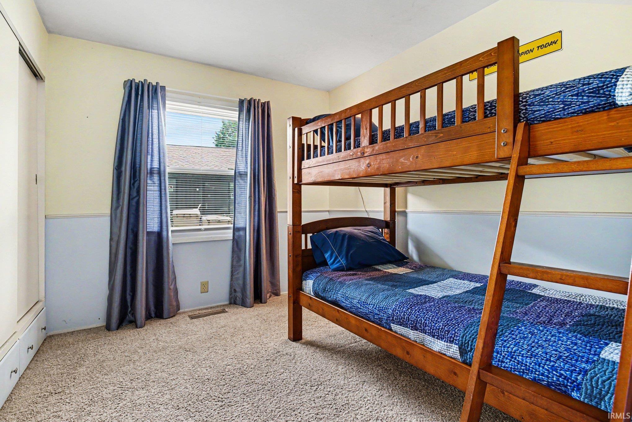 121 S Twyckenham Drive South Bend IN 46617