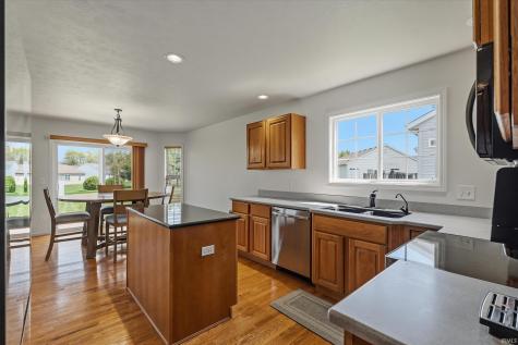 6606 Erie Falls Drive South Bend IN 46614