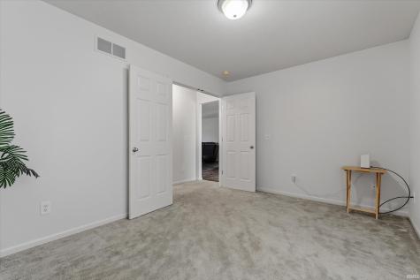 6606 Erie Falls Drive South Bend IN 46614