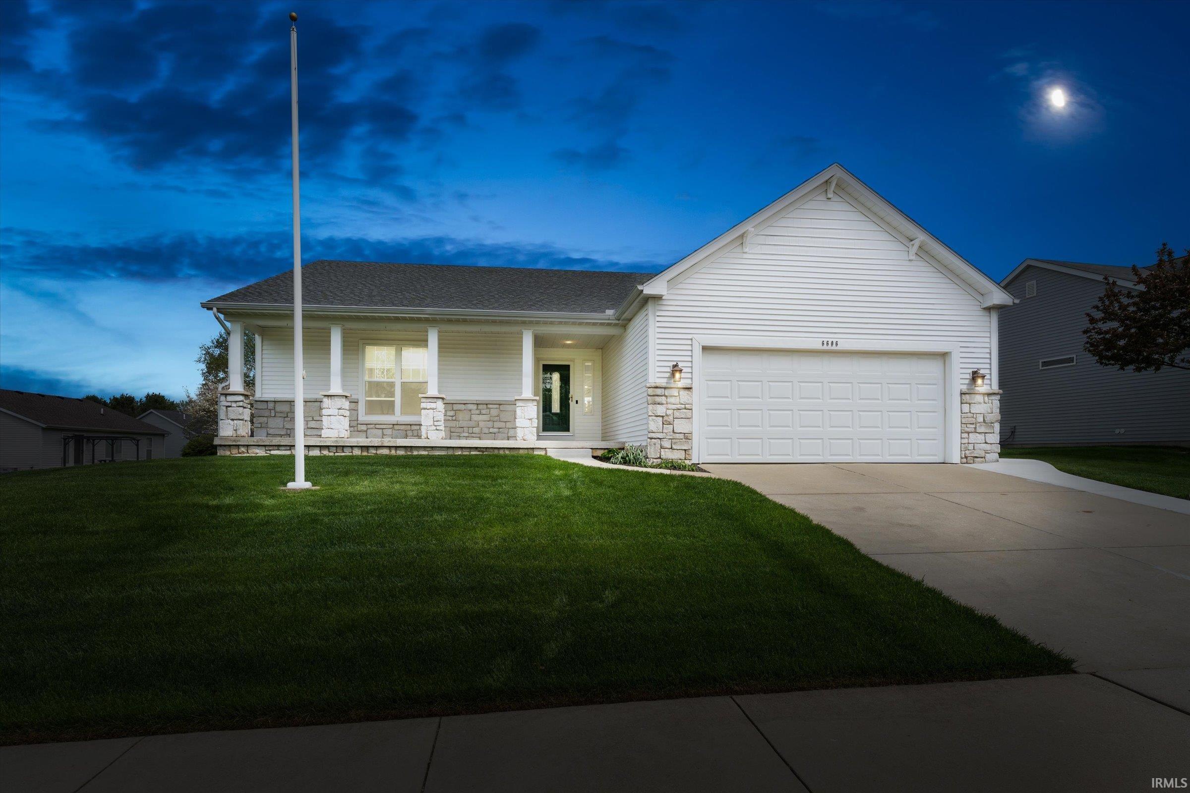 6606 Erie Falls Drive South Bend IN 46614