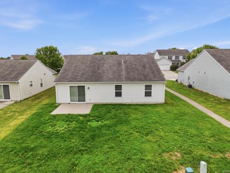 11117 La Fortuna Way Roanoke IN 46783