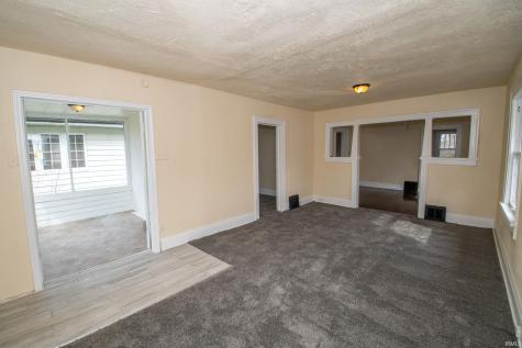 809 E Fairview Avenue South Bend IN 46614