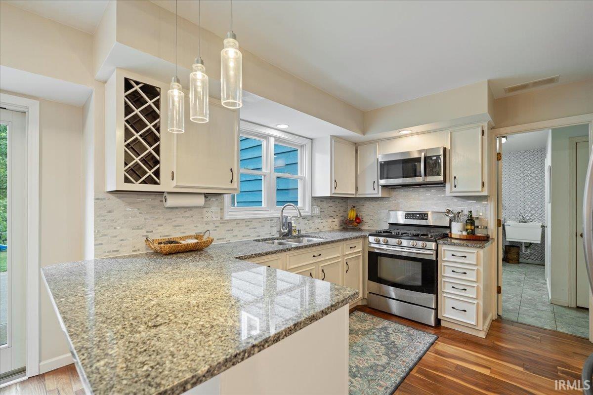 519 Crestlane Drive Warsaw IN 46580