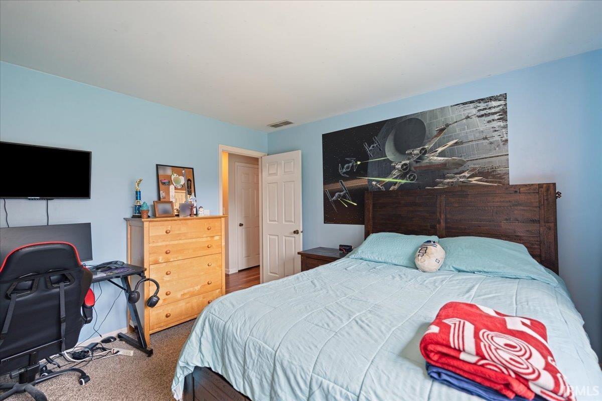 519 Crestlane Drive Warsaw IN 46580