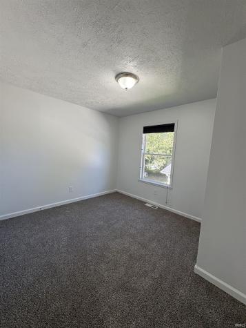 2413 N Buckles Street Muncie IN 47303