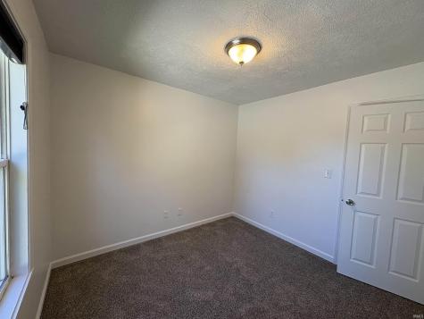 2413 N Buckles Street Muncie IN 47303