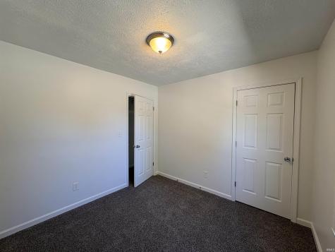 2413 N Buckles Street Muncie IN 47303