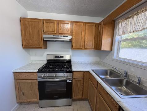 2413 N Buckles Street Muncie IN 47303