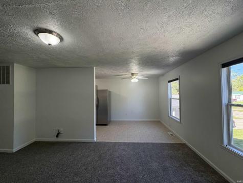 2413 N Buckles Street Muncie IN 47303