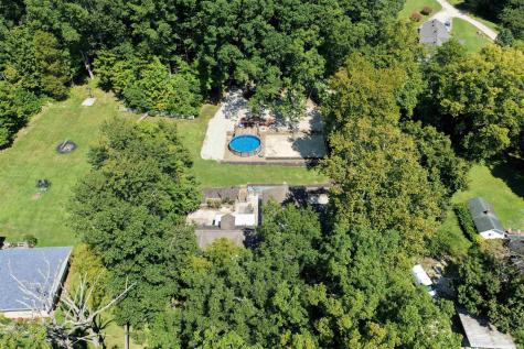 984 NE Main Street Paoli IN 47454