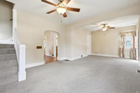 618 Russell Street Kendallville IN 46755