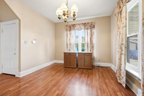 618 Russell Street Kendallville IN 46755