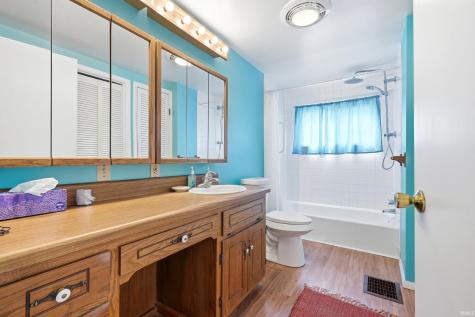 618 Russell Street Kendallville IN 46755