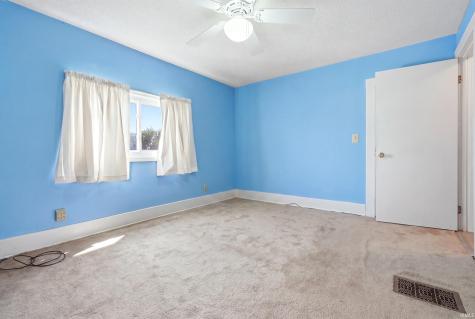618 Russell Street Kendallville IN 46755