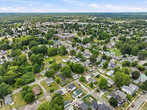 618 Russell Street Kendallville IN 46755