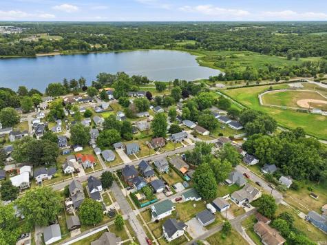 618 Russell Street Kendallville IN 46755