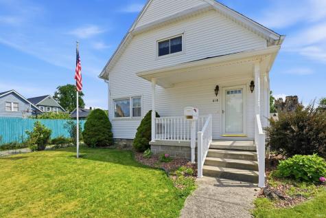 618 Russell Street Kendallville IN 46755
