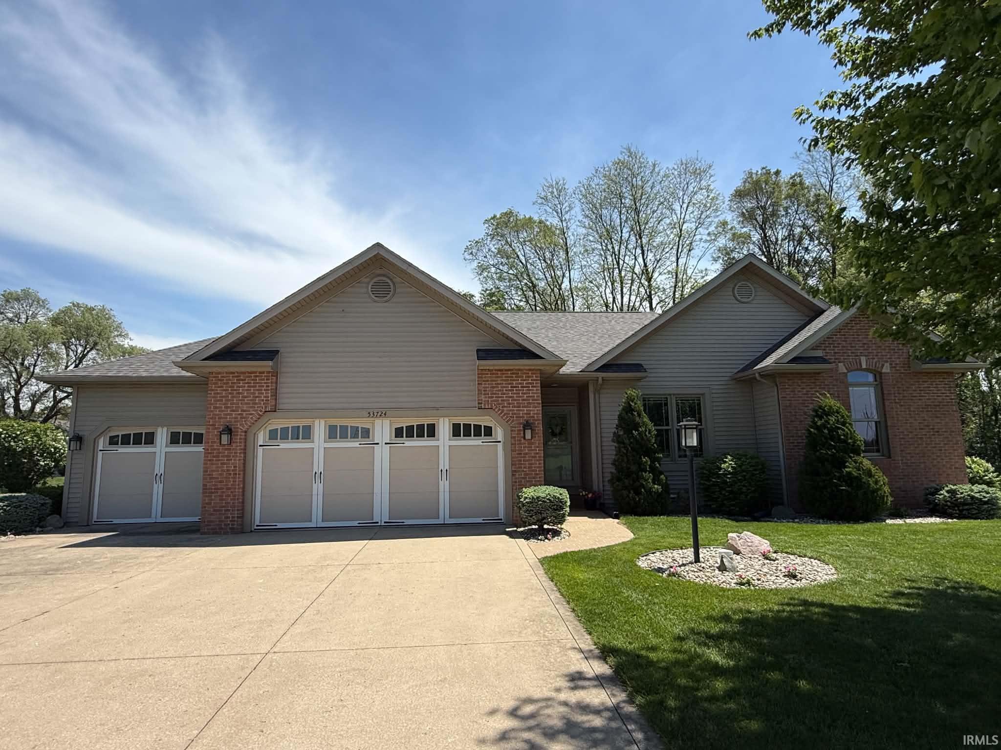 53724 Songbird Way Bristol IN 46507