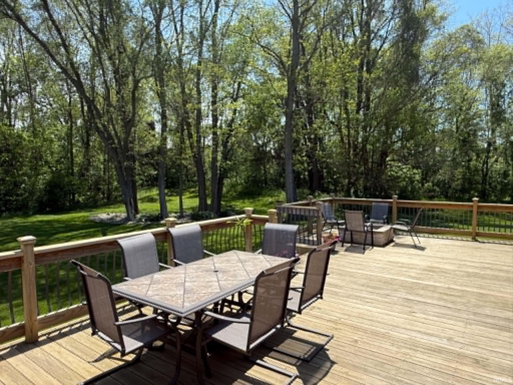 53724 Songbird Way Bristol IN 46507