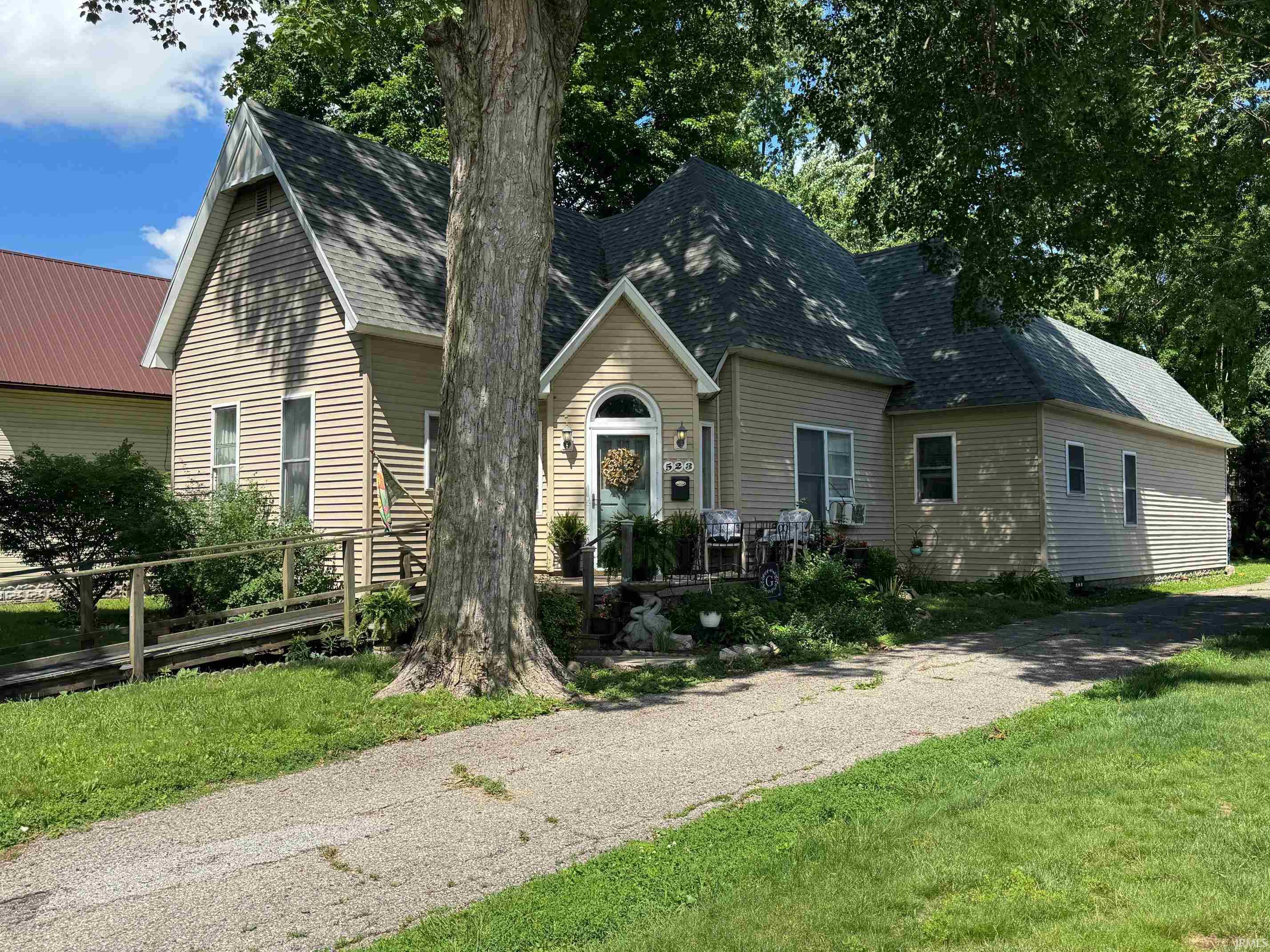 523 Fulton Avenue Rochester IN 46975