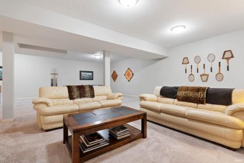 6516 Chase Creek Run Fort Wayne IN 46804