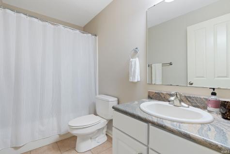 6516 Chase Creek Run Fort Wayne IN 46804
