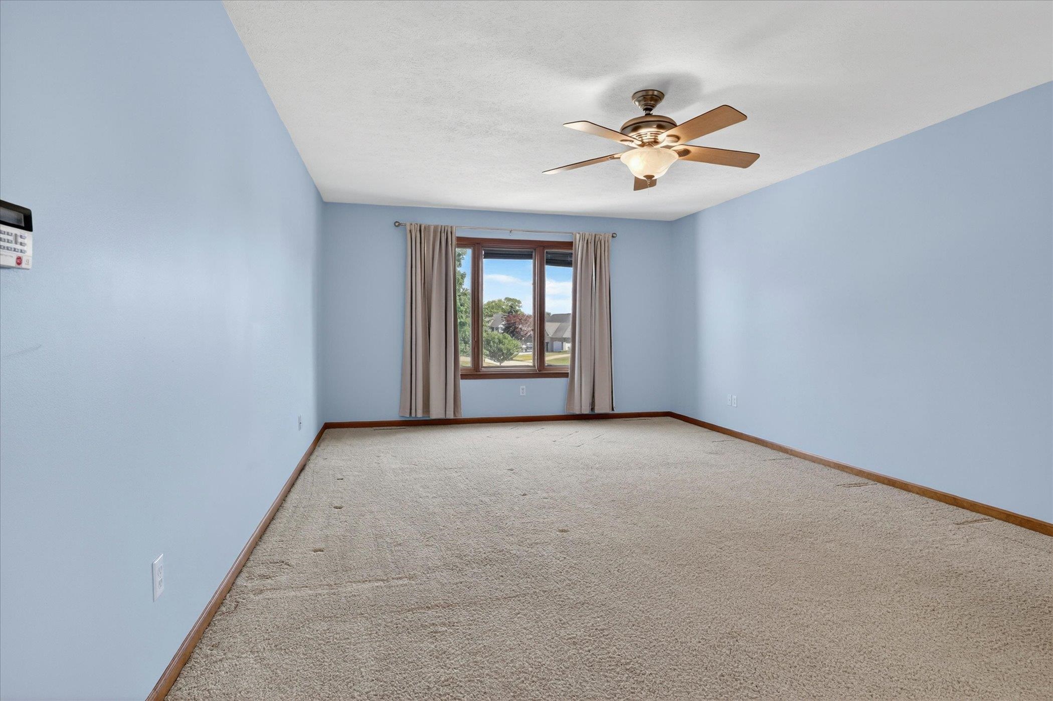 15161 Clifden Drive Granger IN 46530