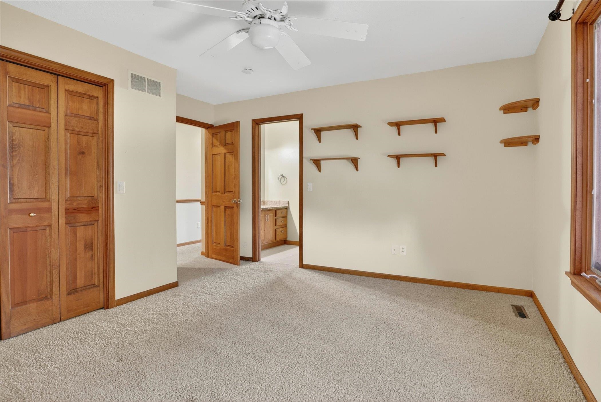 15161 Clifden Drive Granger IN 46530