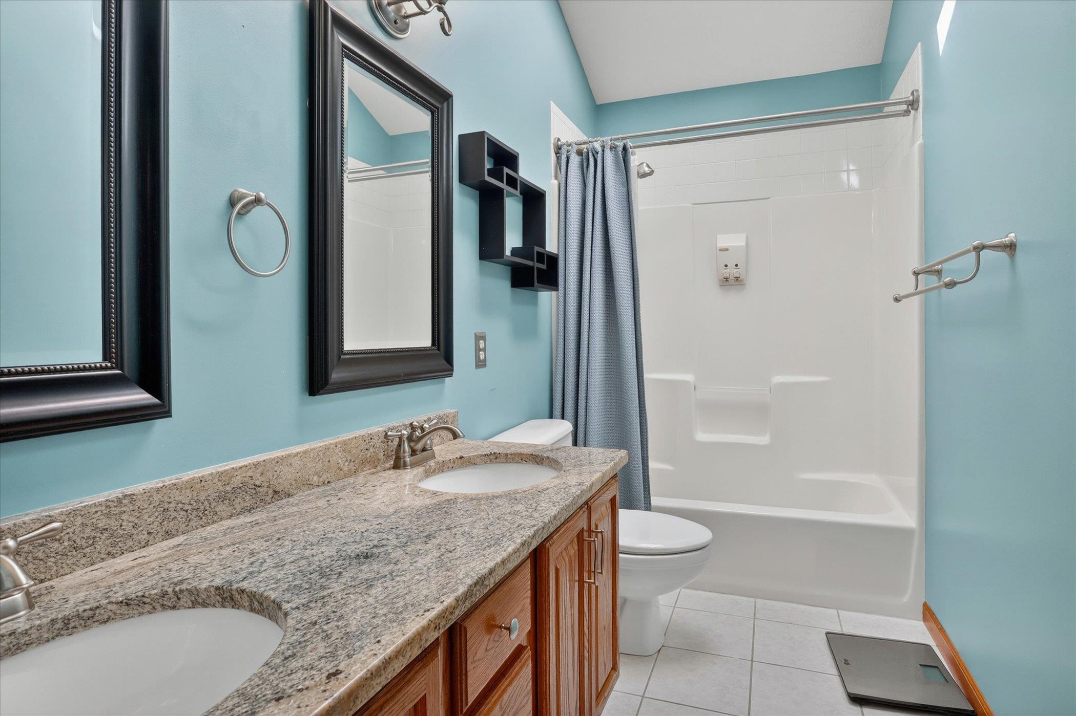 15161 Clifden Drive Granger IN 46530