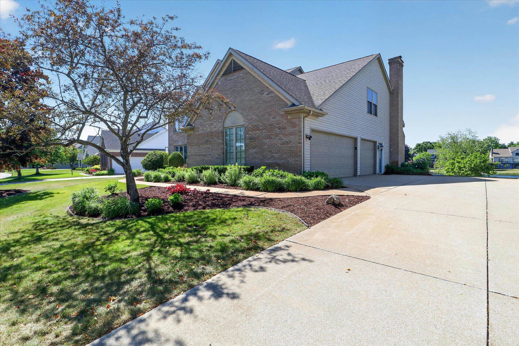 15161 Clifden Drive Granger IN 46530