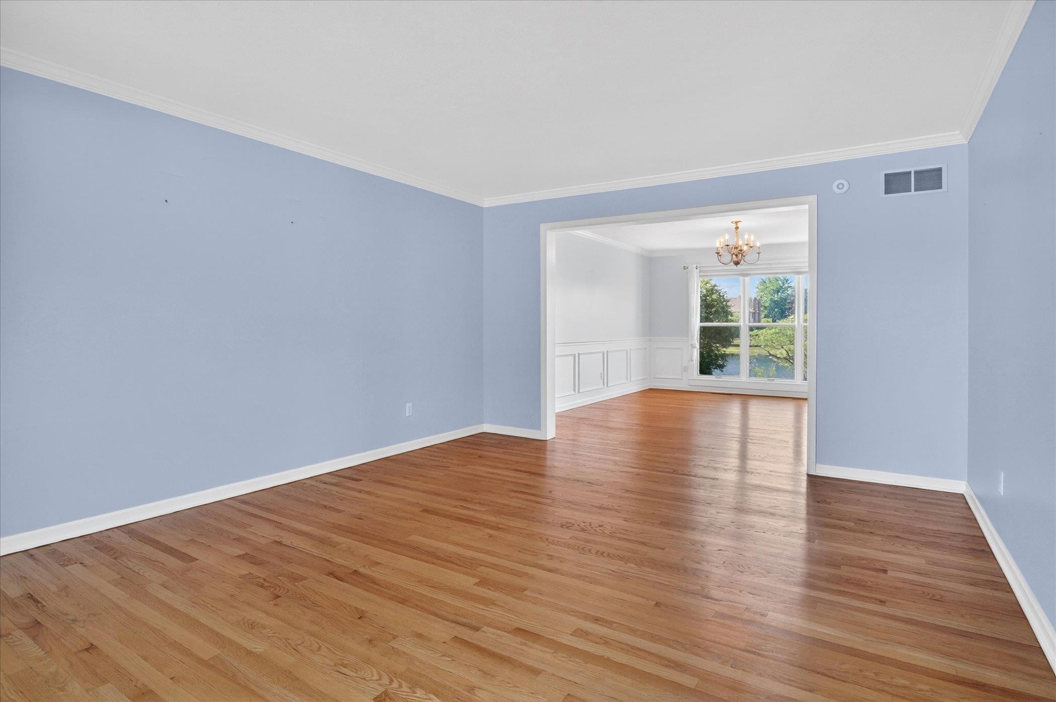 15161 Clifden Drive Granger IN 46530