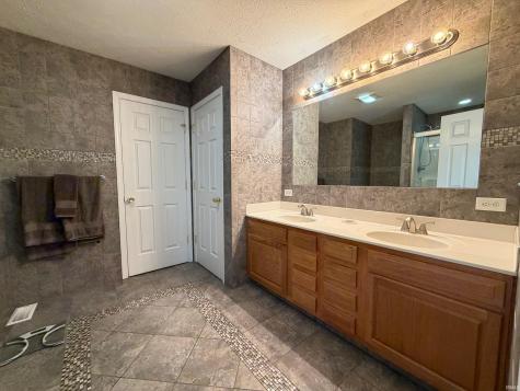 1010 Sunset Drive Covington IN 47932