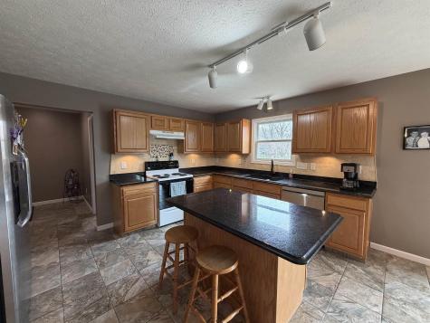 1010 Sunset Drive Covington IN 47932