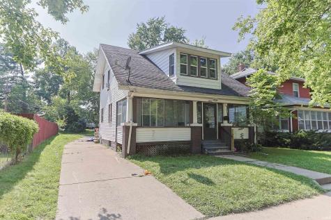 1733 Caroline Street South Bend IN 46613